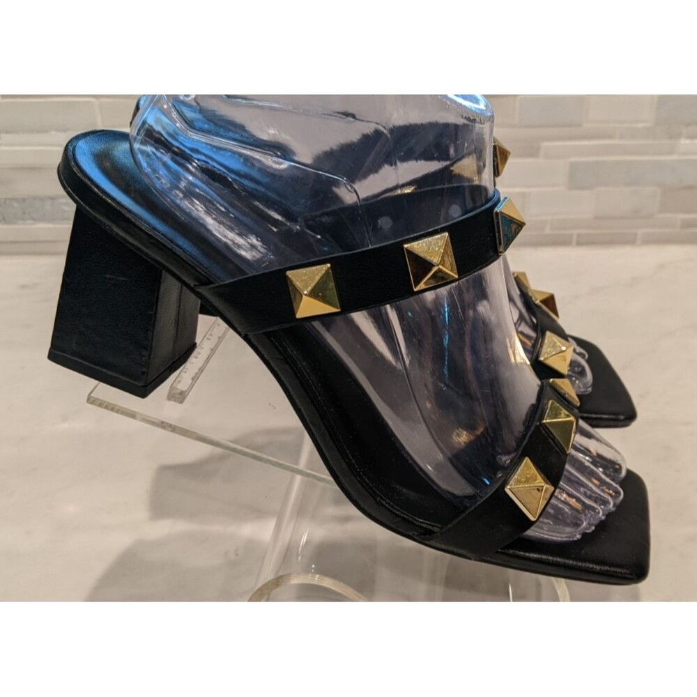 MADDEN GIRL Steve Madden Two Strap Gold Studded Block Heel Sandals 8.5 - Picture 3 of 14